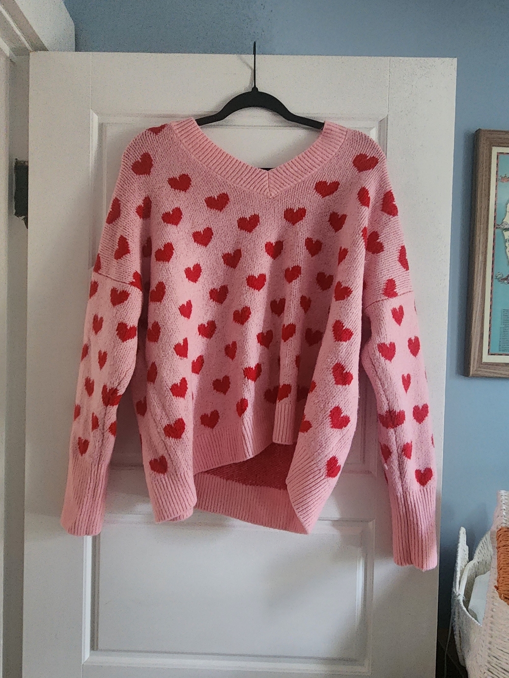 CeCe Pink V-Neck Heart-Print Sweater